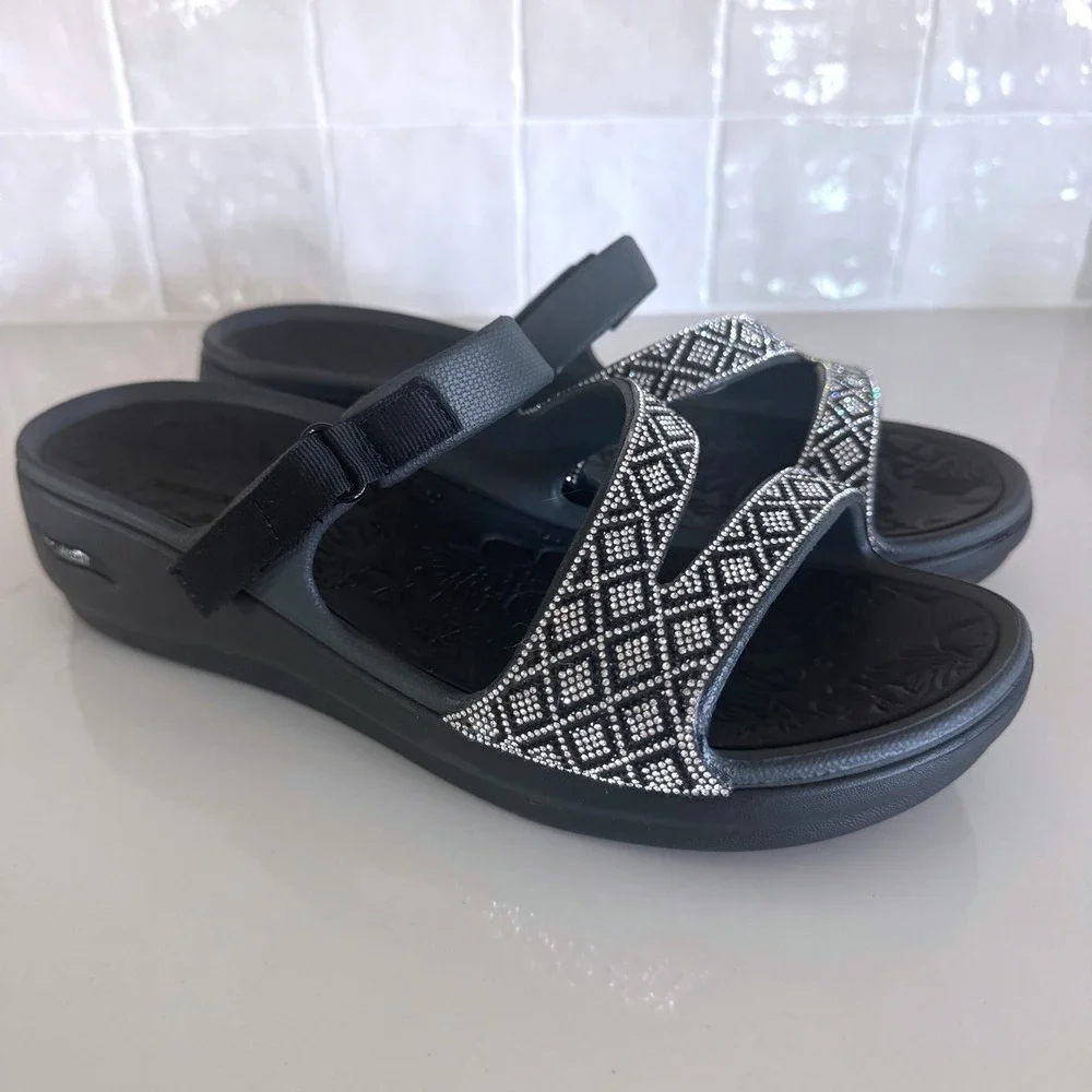Skechers Foamies Arch Fit Footsteps Sandals Women 11 Black Rhinestone NEW